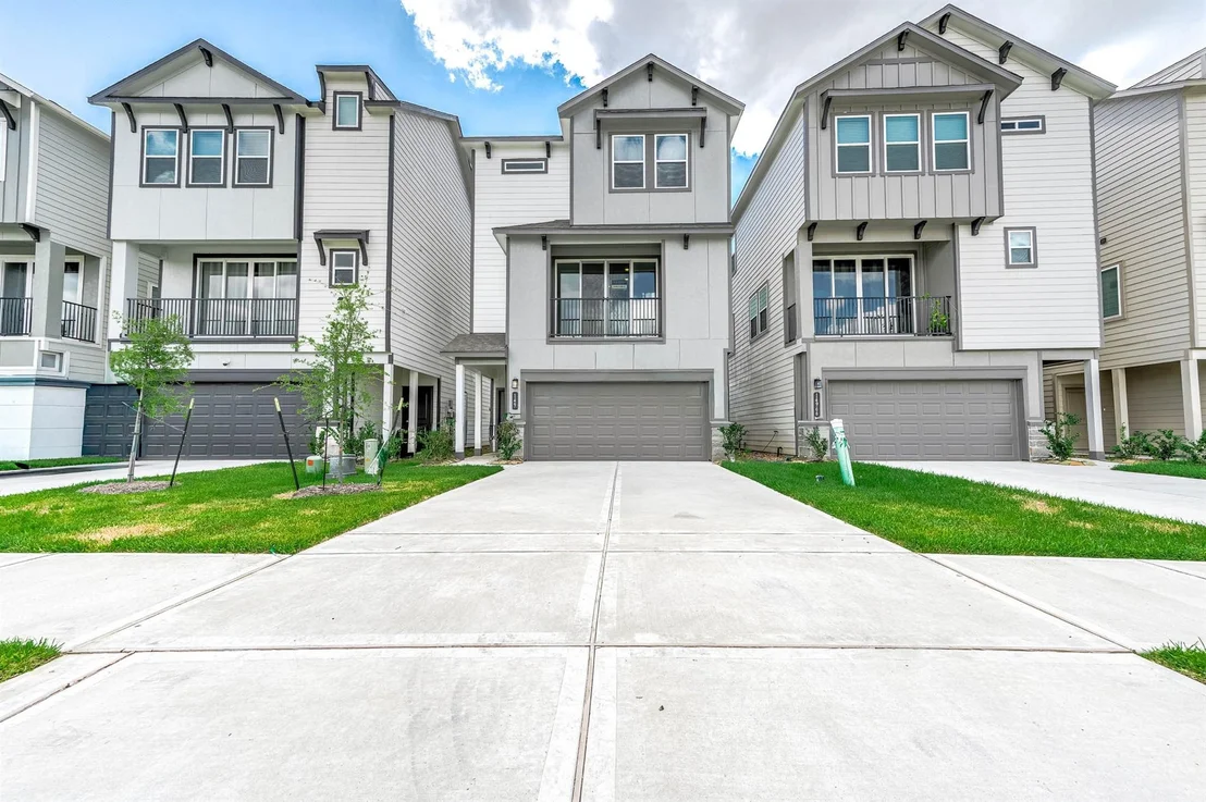 Photo of 14970 Eagle Feather Drive