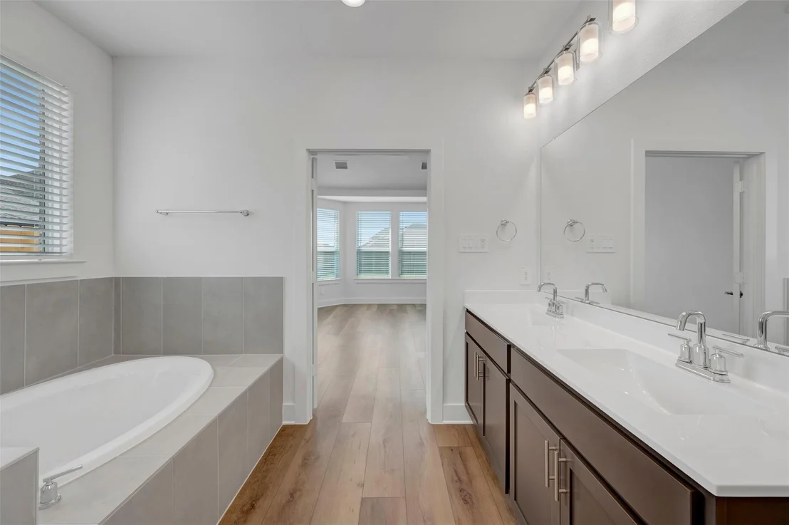 Photo of 20715 Draper Road