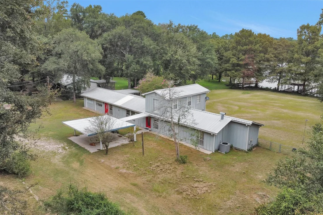 Photo of 328 Dogwood Forest Trail