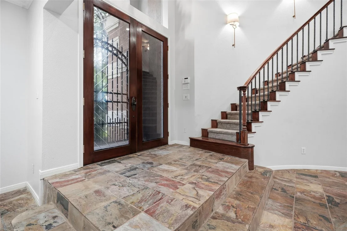 Photo of 4815 Bayfair Street