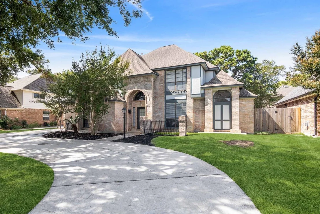 Photo of 6039 Spring Creek Lane