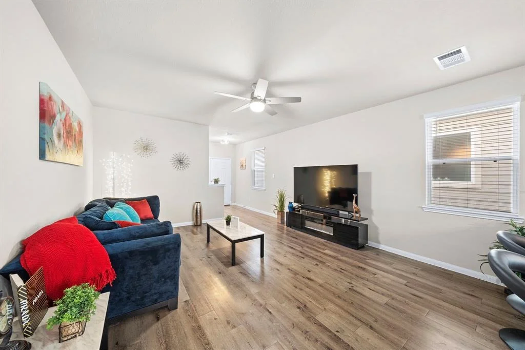 Photo of 25622 Brooklyn Lane