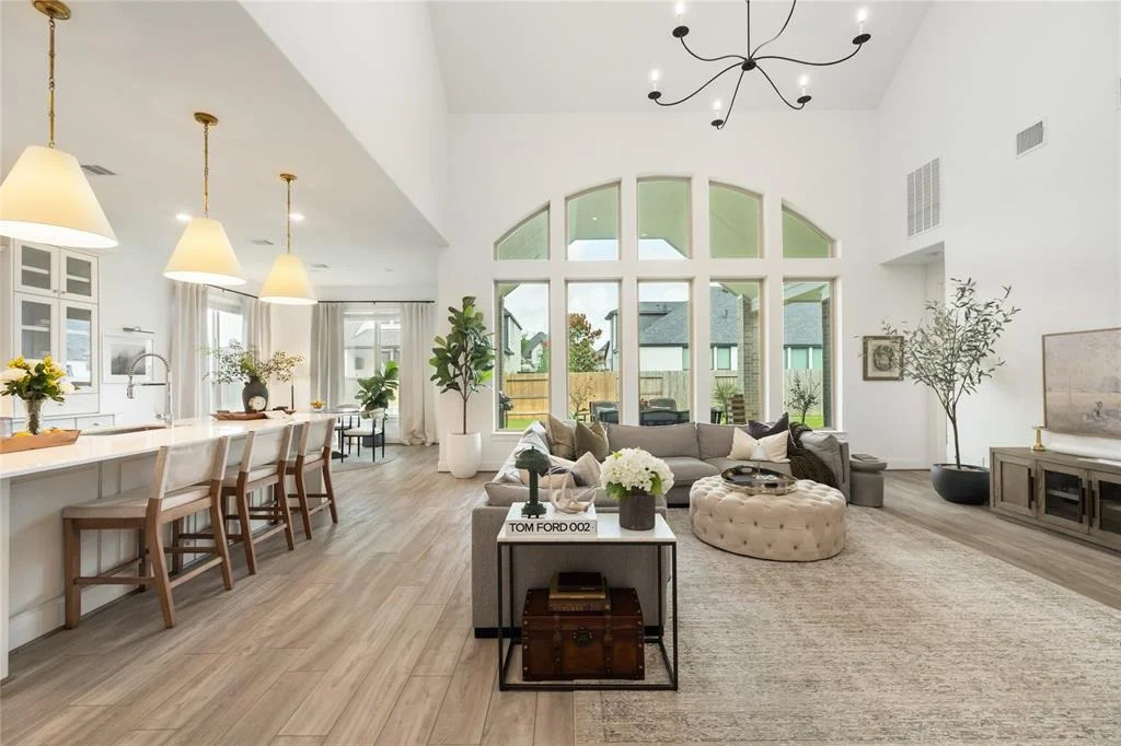Photo of 814 Walnut Park Lane