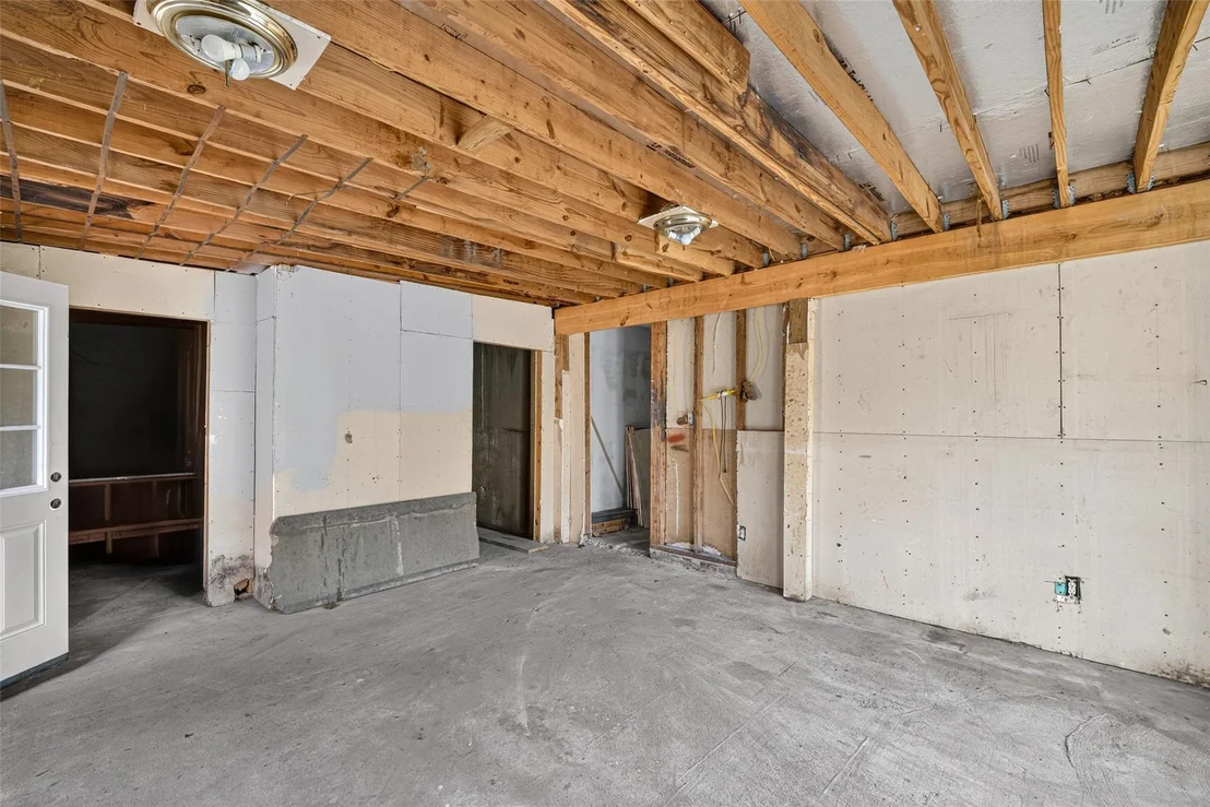 Photo of 7003 Sandswept Lane