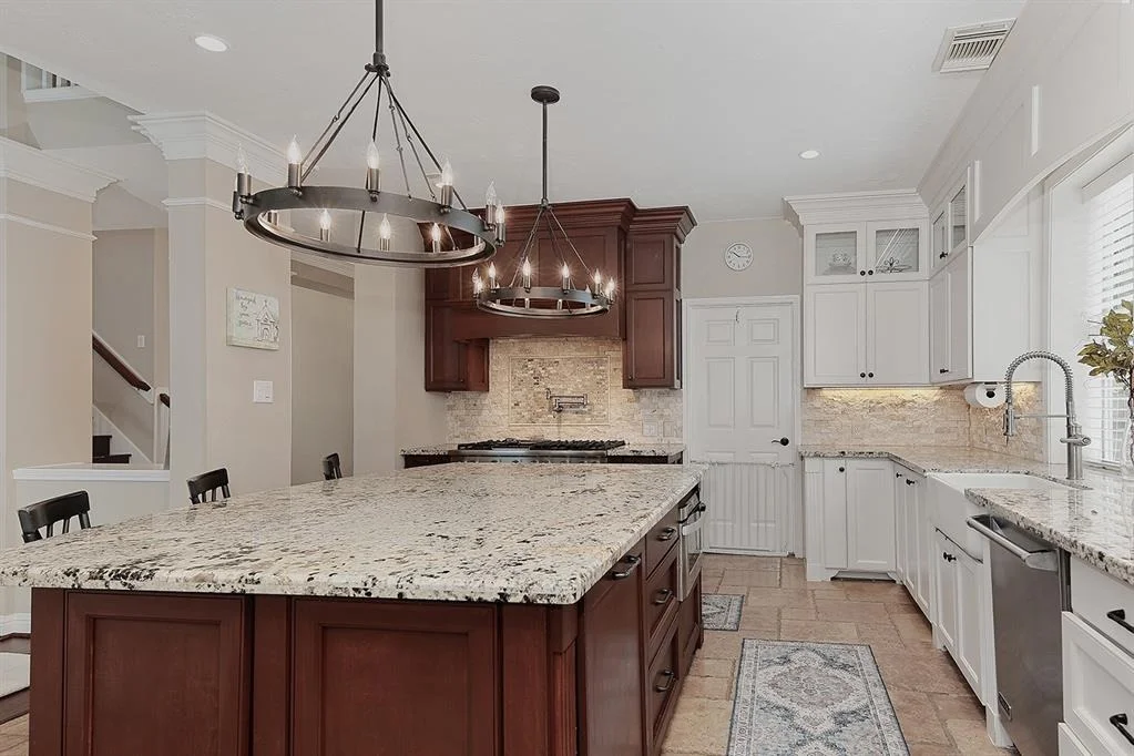 Photo of 19 Crested Point Place