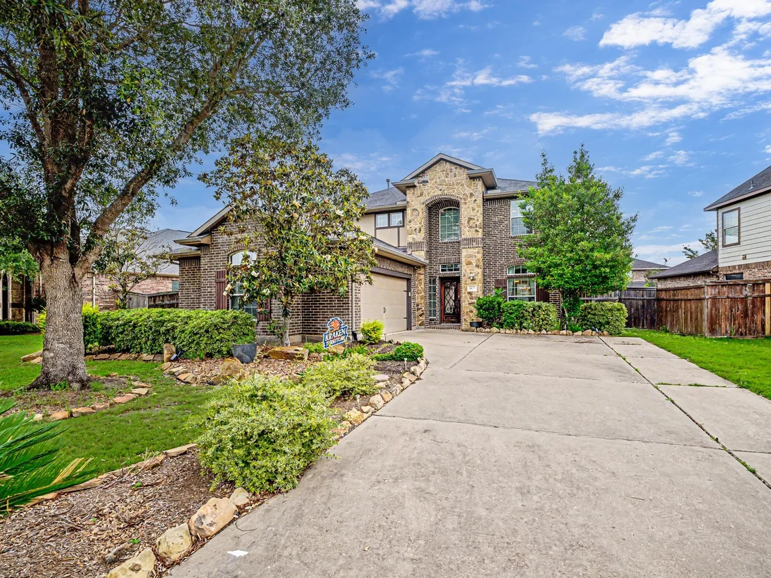 Photo of 6127 Harmony Park Lane