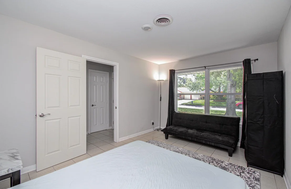 Photo of 8530 Rowan Lane
