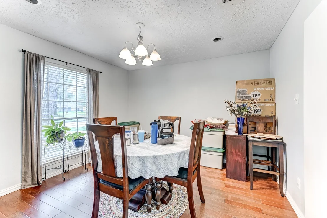 Photo of 2507 Whispering Springs Drive