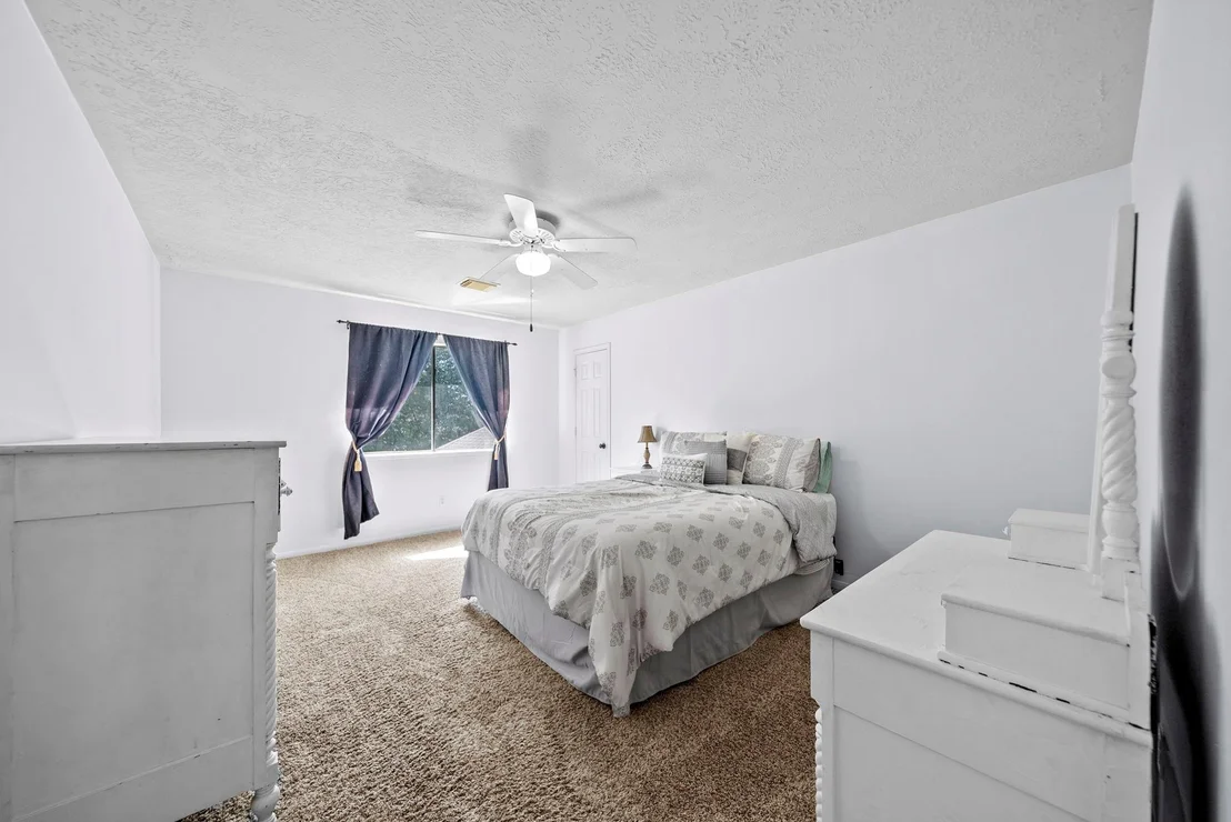 Photo of 11323 Chestnut Woods Trail