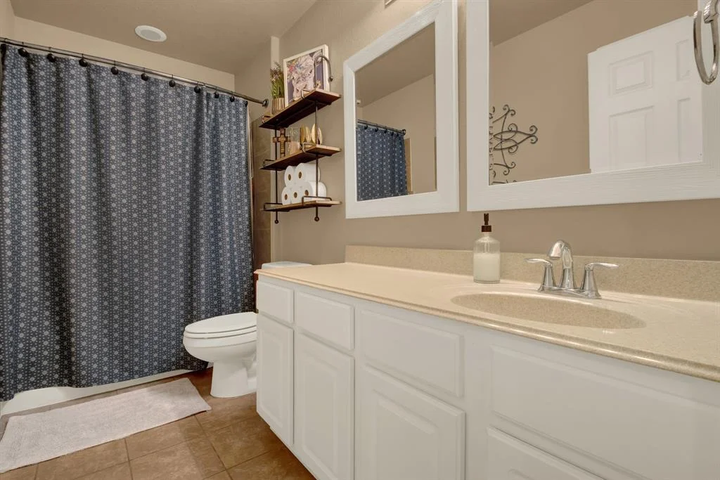 Photo of 9015 Springcroft Court