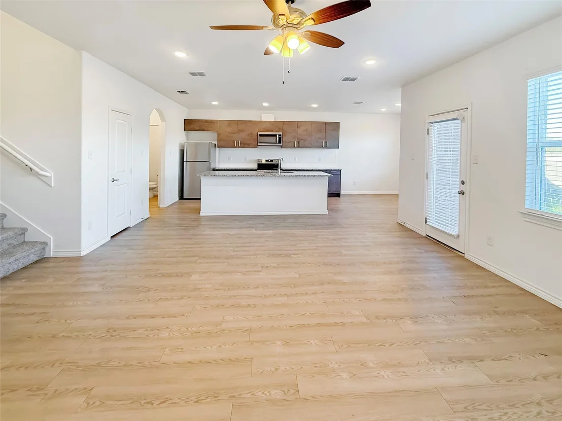 Photo of 6541 Road 5503