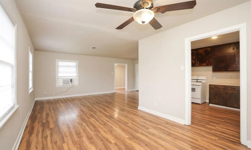 Photo of 411 Honeysuckle Drive