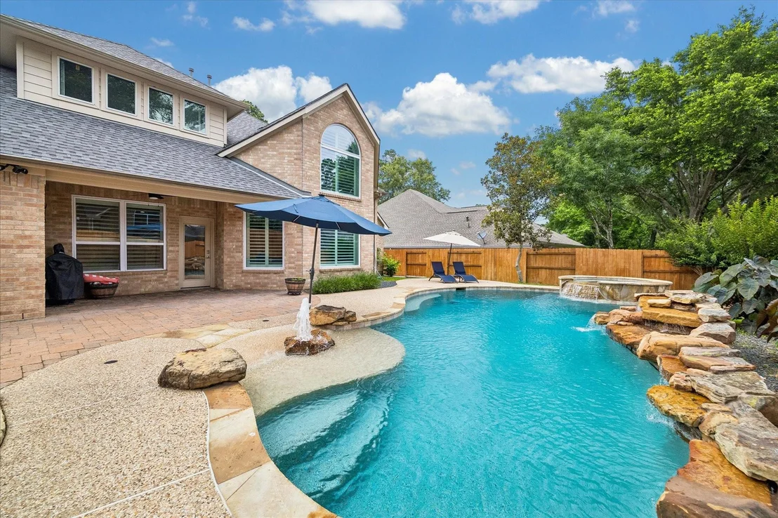 Photo of 6202 Riverchase Trail