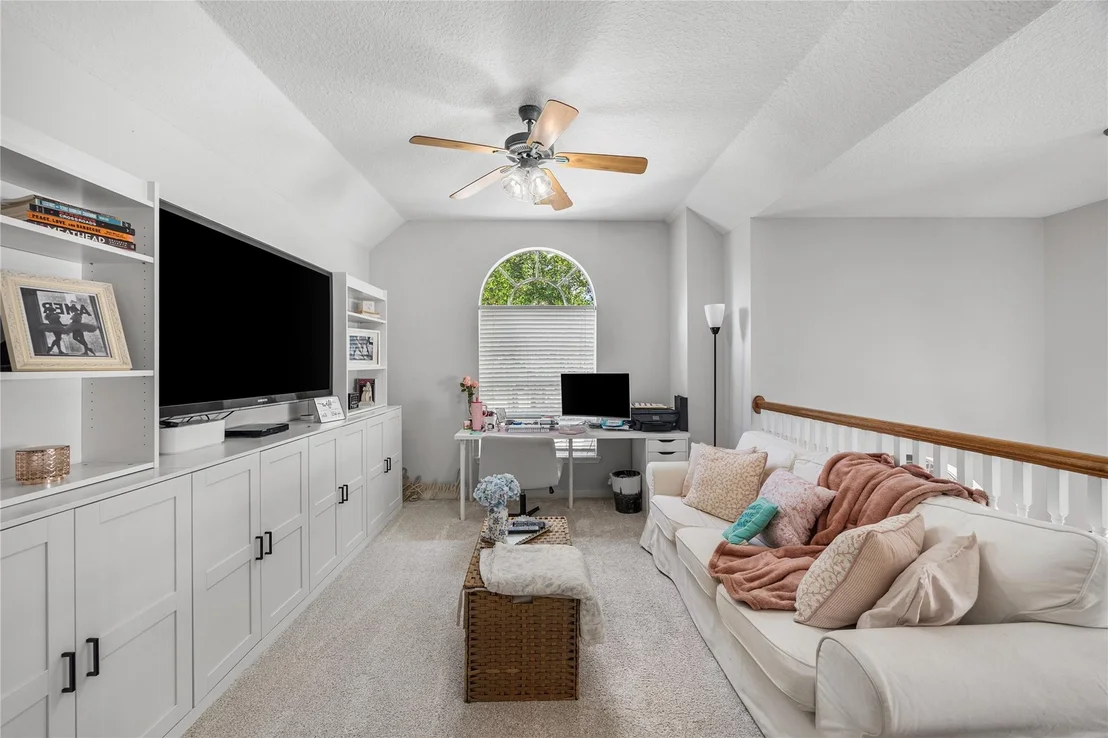 Photo of 20707 Medallion Pointe Drive