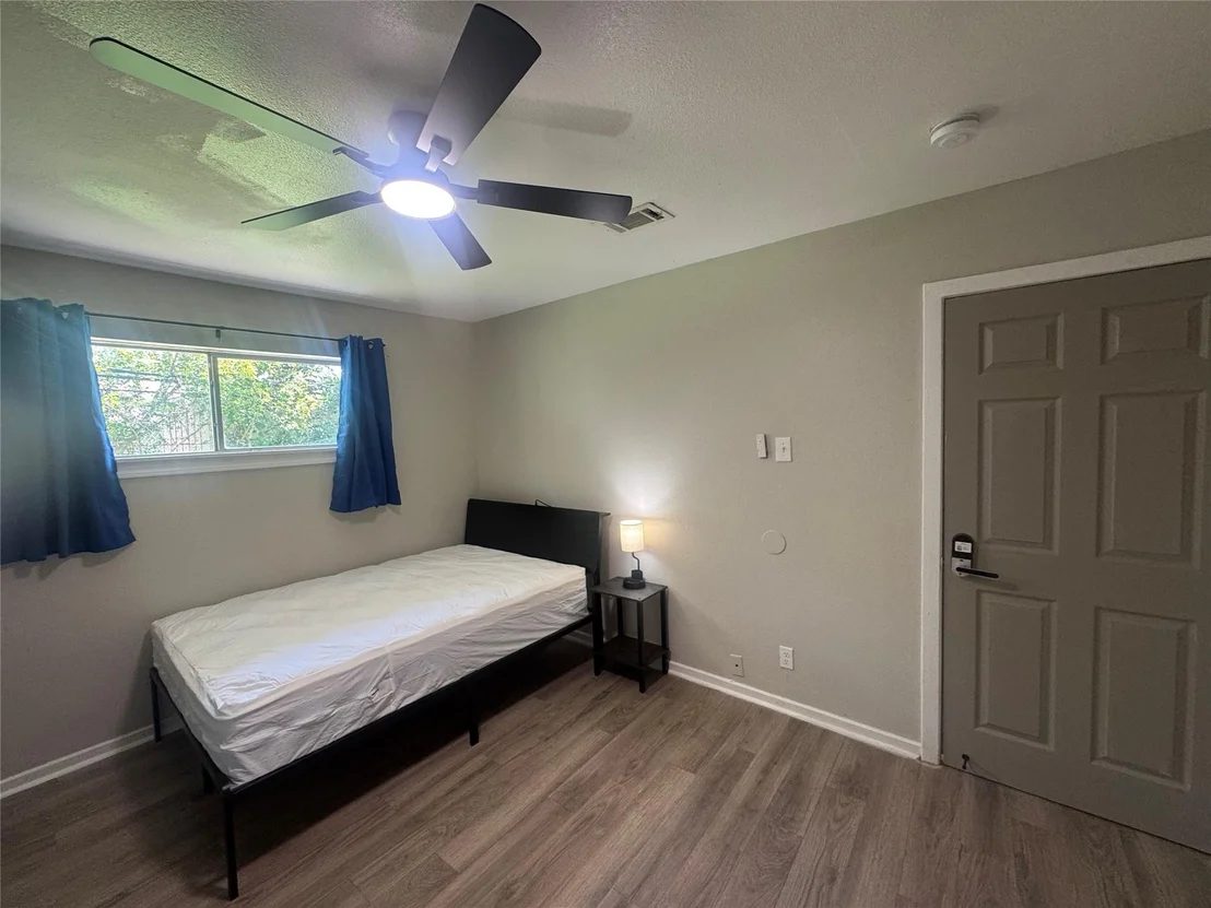 Photo of 5838 Reed Road