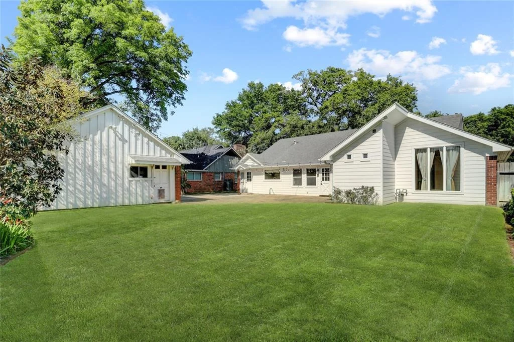 Photo of 9214 Linkmeadow Lane