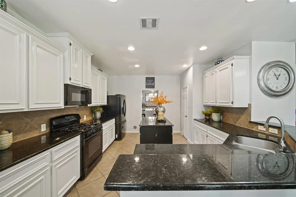 Photo of 2403 Shadow Oaks Drive
