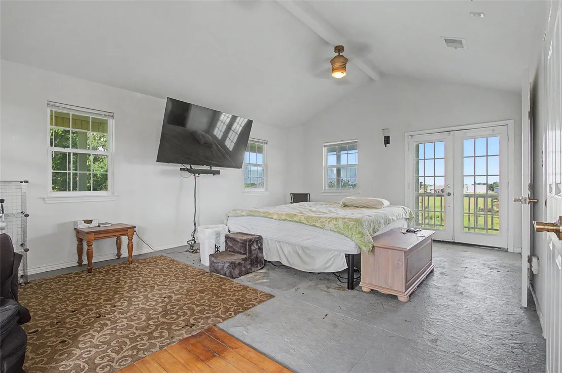Photo of 4201 Lawrence Road