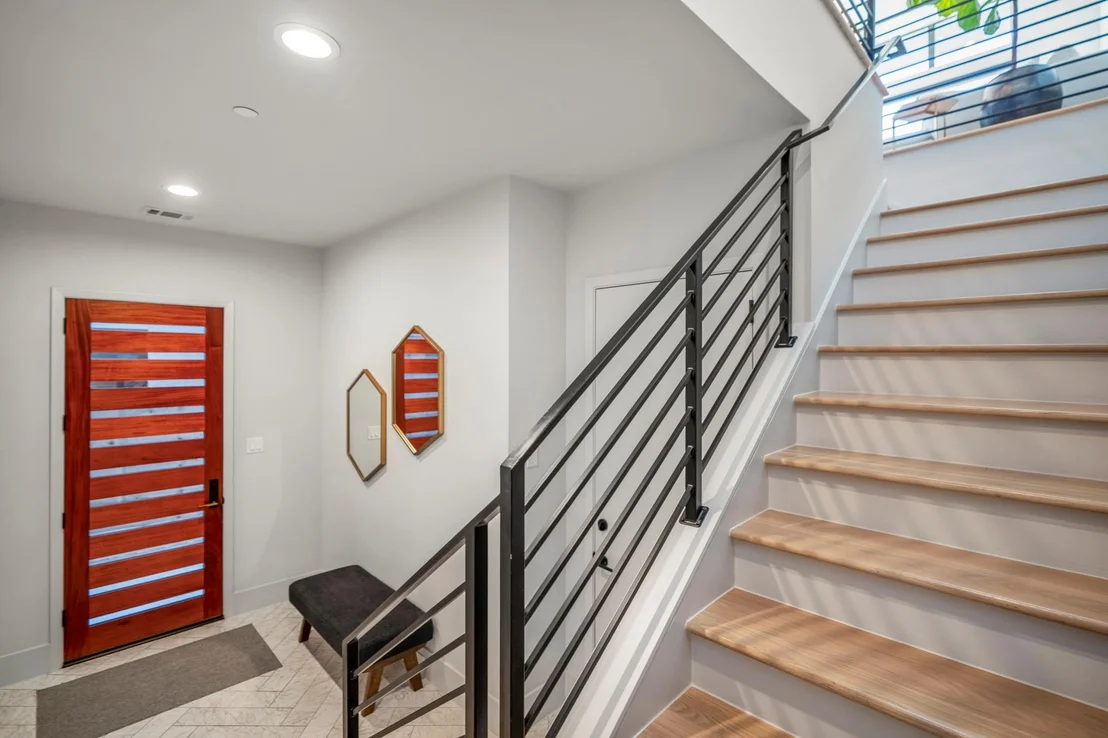 Photo of 405 Detering Street