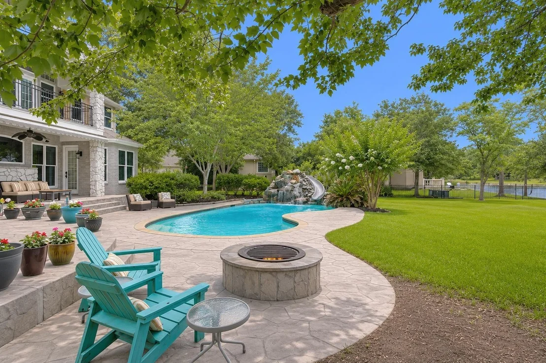 Photo of 9726 Crestwater Circle
