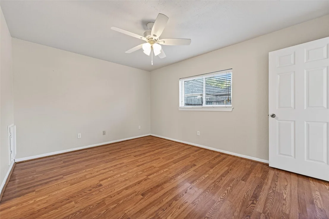 Photo of 18558 Trail Bend Lane