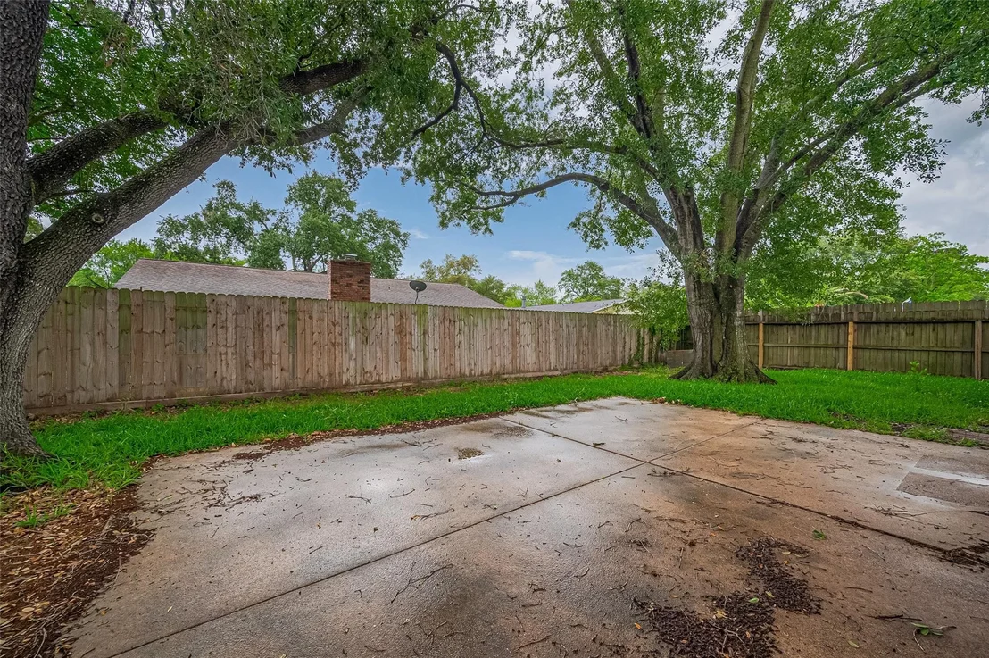 Photo of 4011 Cypressdale Drive