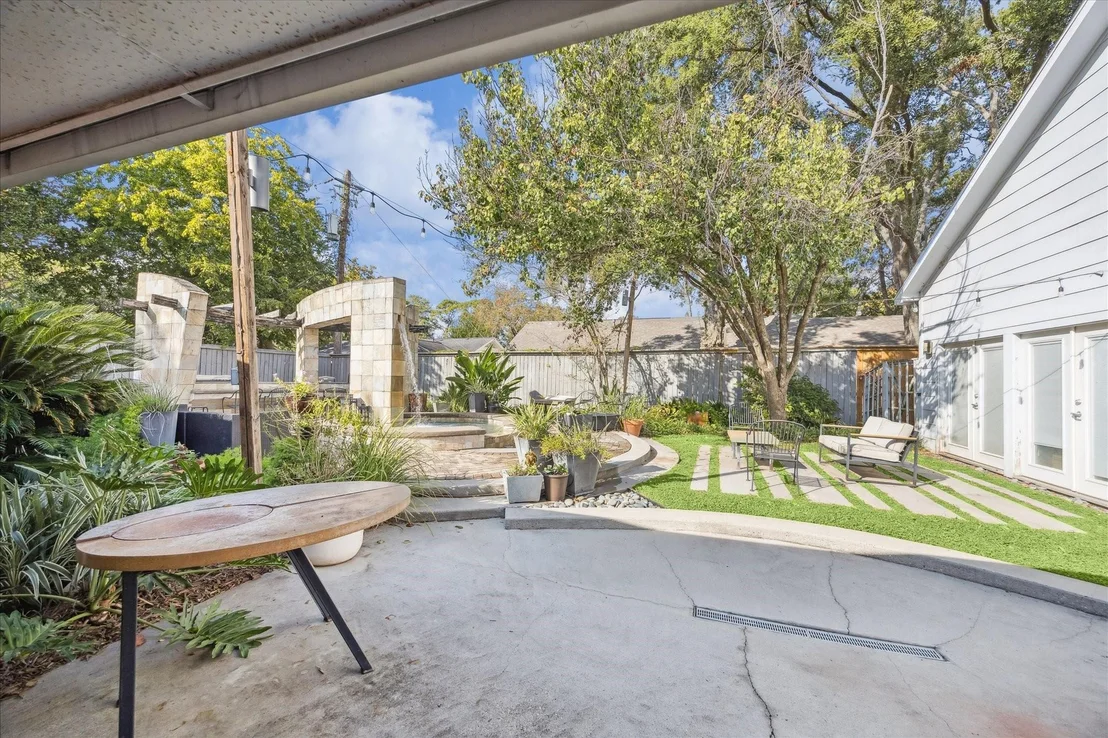 Photo of 10102 Knoboak Drive