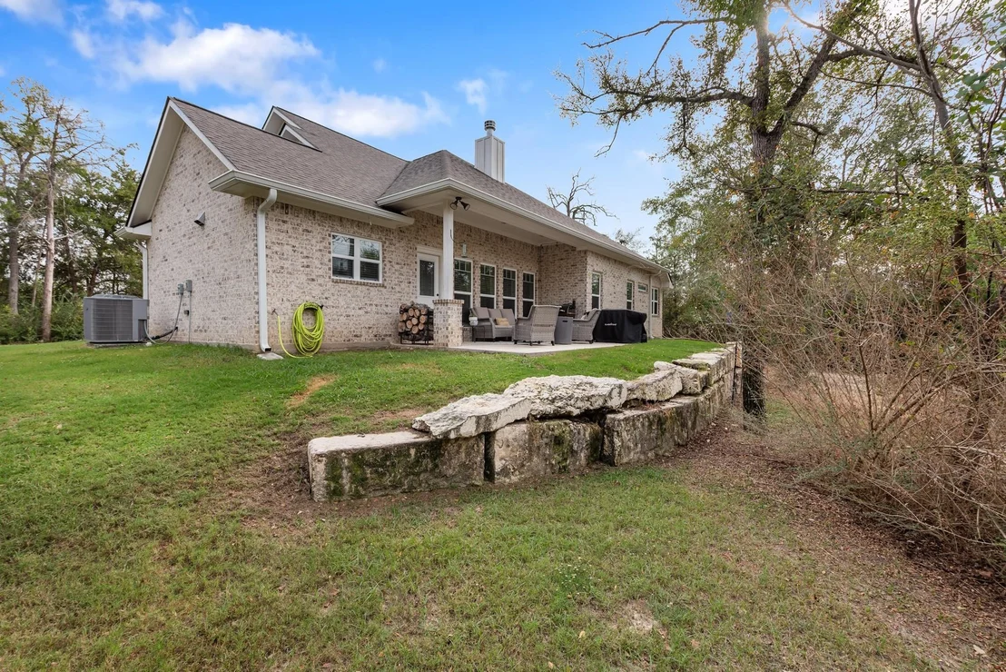 Photo of 11132 Forest Drive