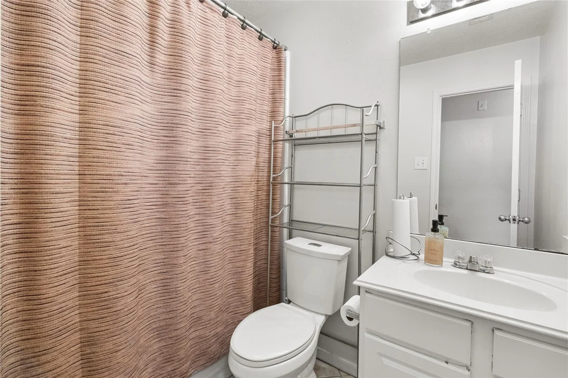 Photo of 5231 Honeyvine Drive