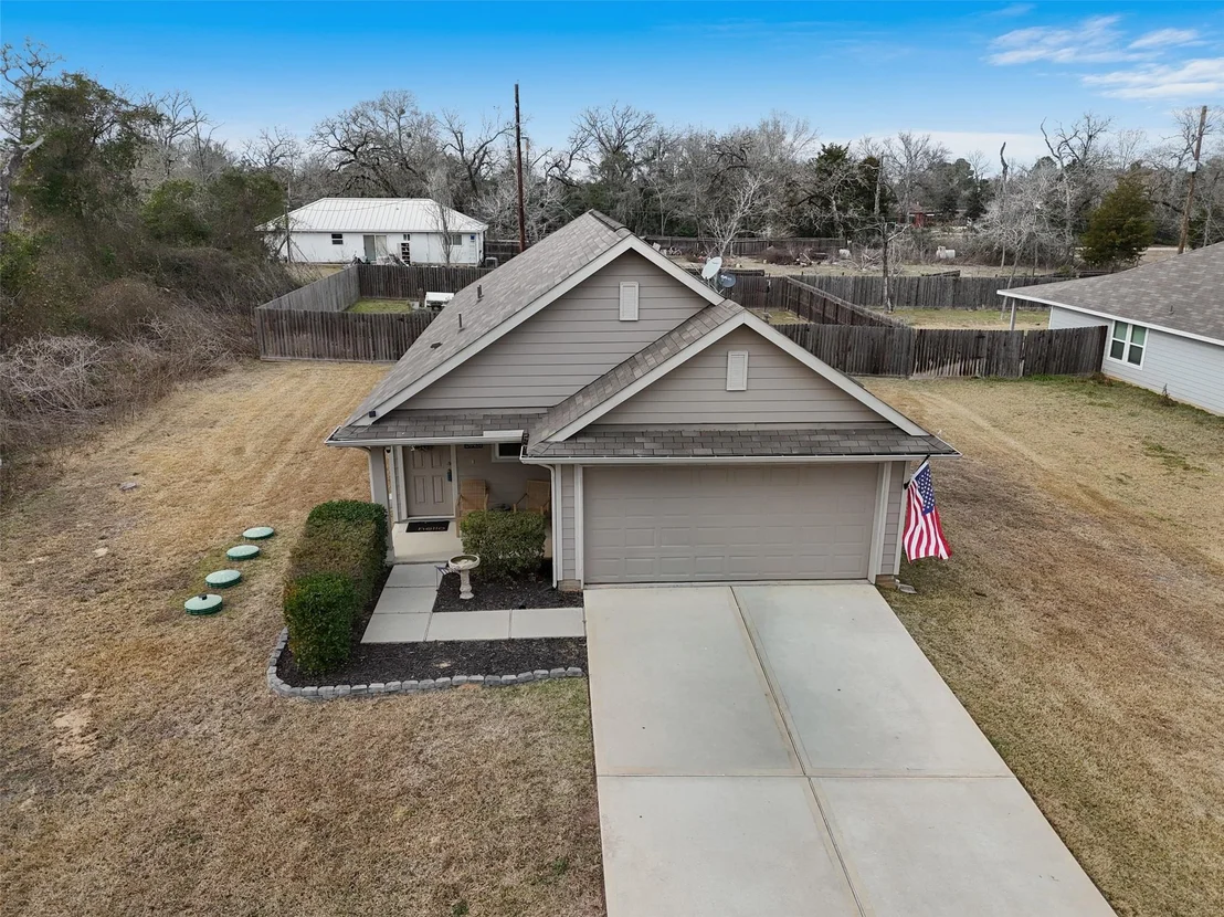 Photo of 26431 Pin Oak Drive