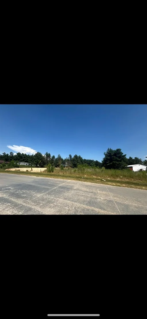 Photo of 122 Road 5604