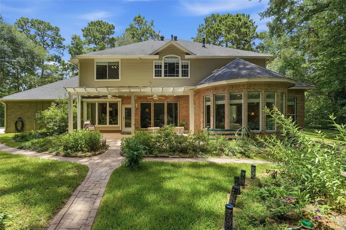 Photo of 8766 Skyline Lane