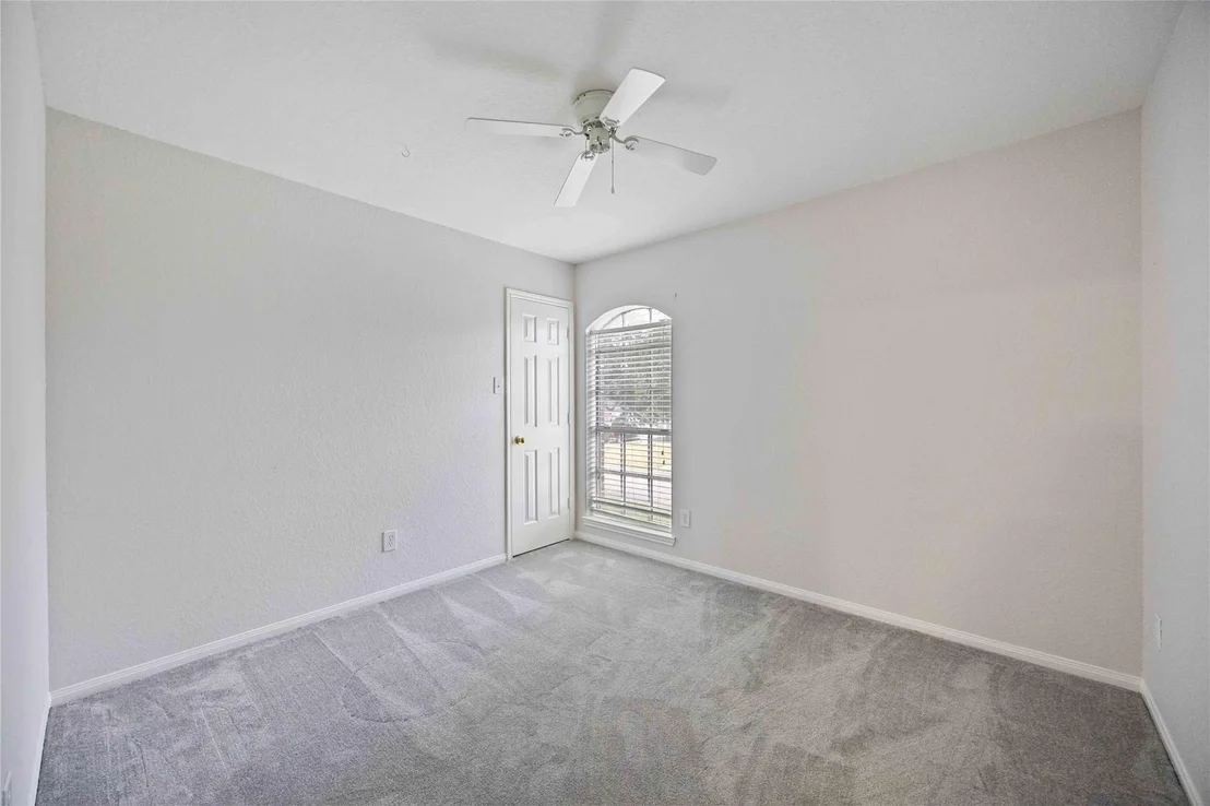 Photo of 15 Finetta Lane