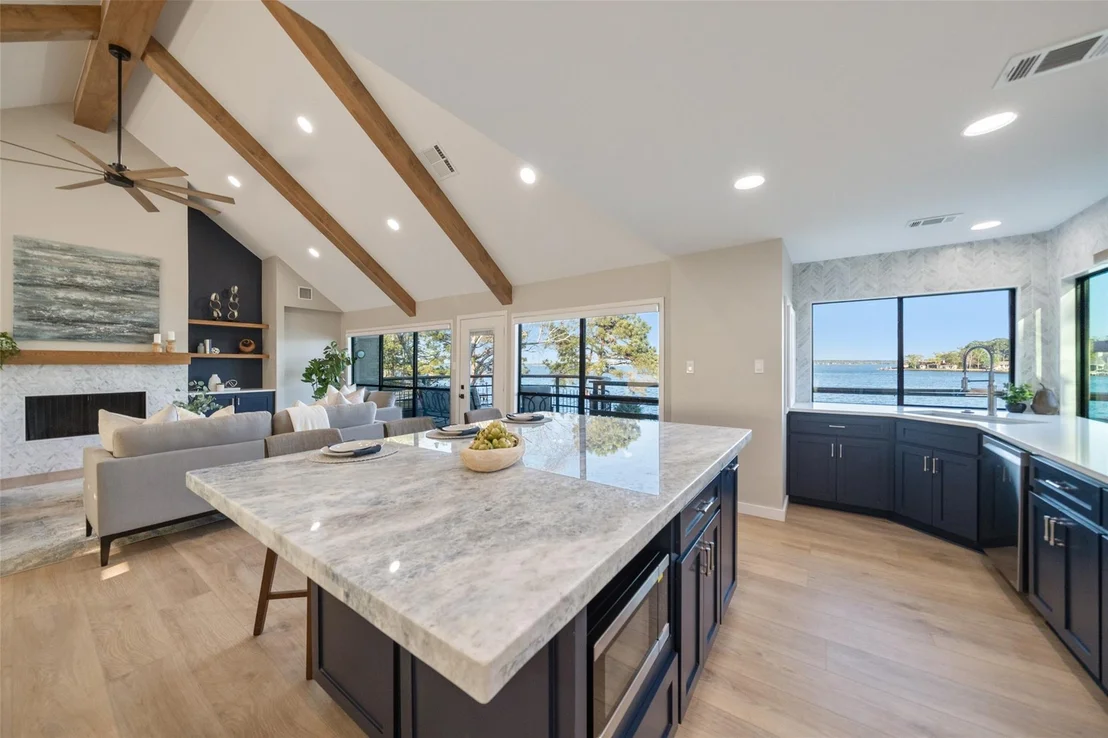 Photo of 11819 Thoreau Drive