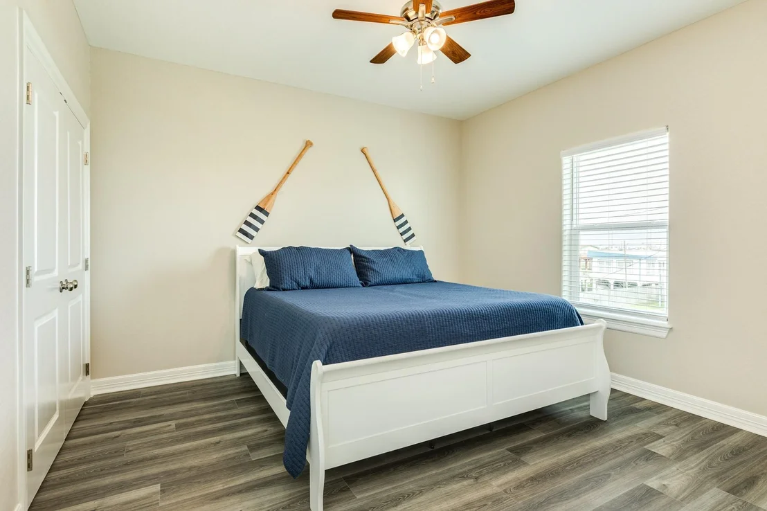 Photo of 524 Thunder Road