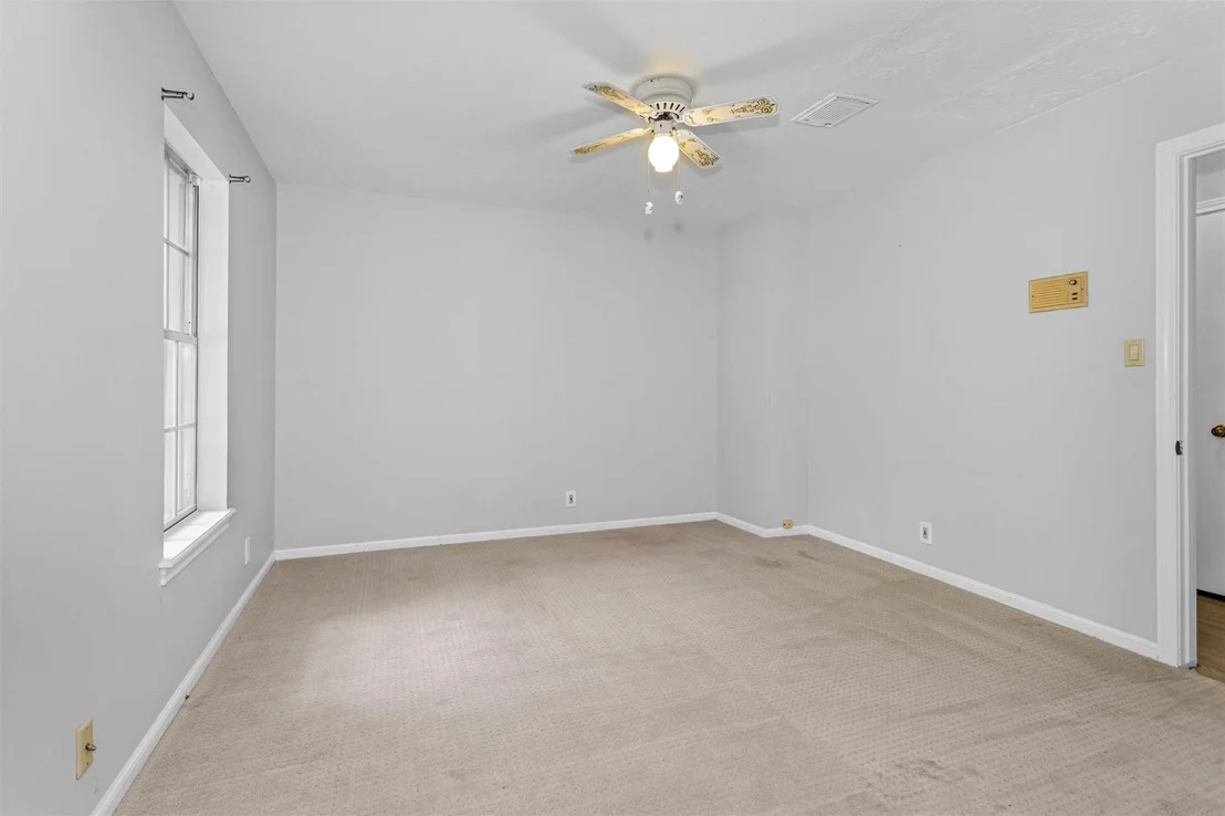 Photo of 520 Beauregard Drive