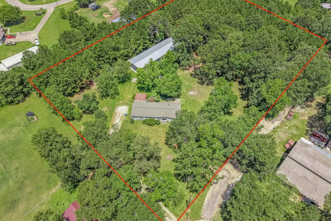 Photo of 25979 Shade Tree Lane