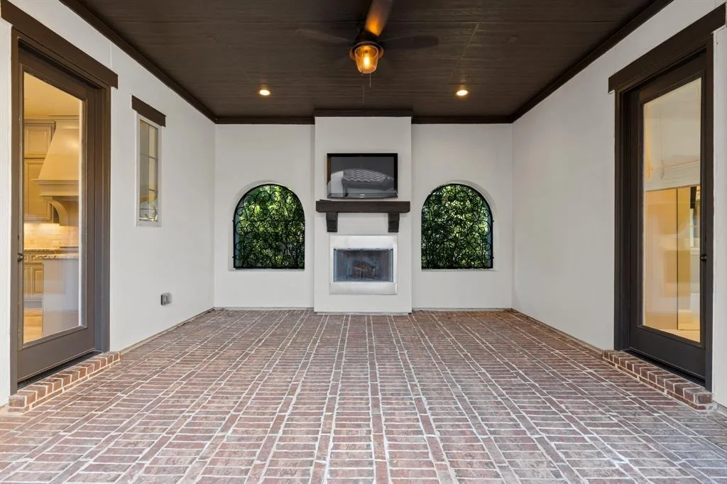 Photo of 18 Hollyflower Place