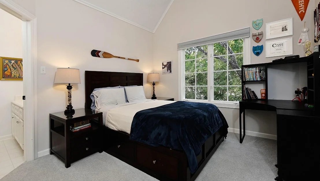 Photo of 6 Orchard Pines Place