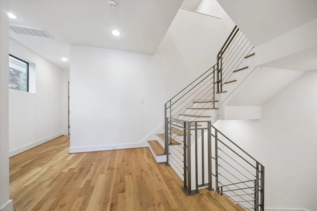 Photo of 2147 Harold Street