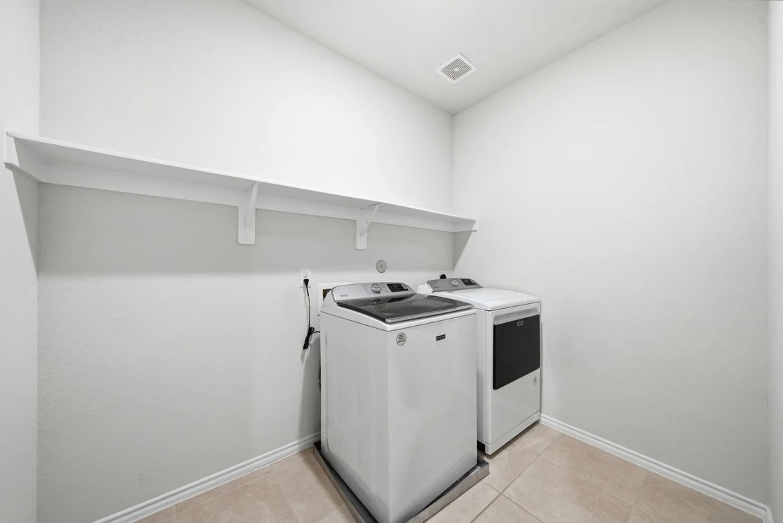 Photo of 8663 Cedardale Park Drive