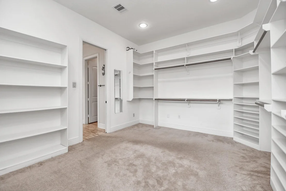Photo of 1611 Lynnview Drive