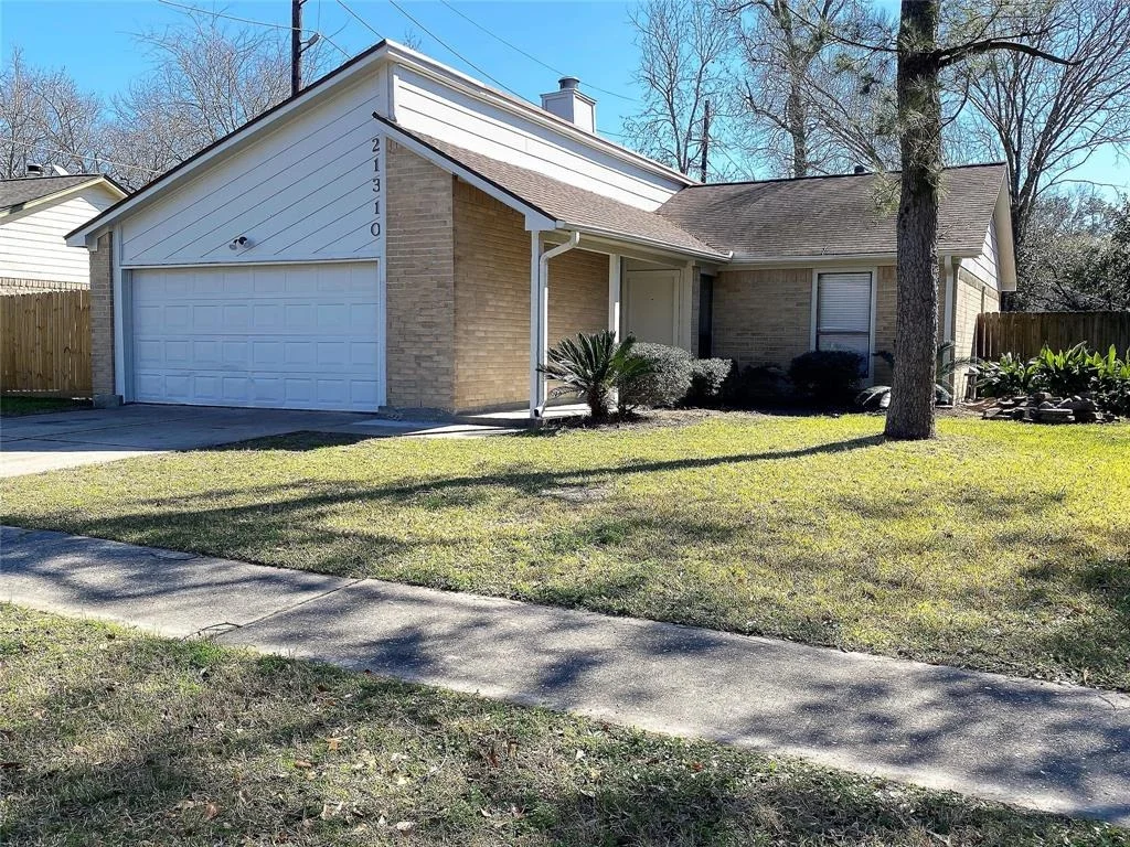 Photo of 21310 Greenham