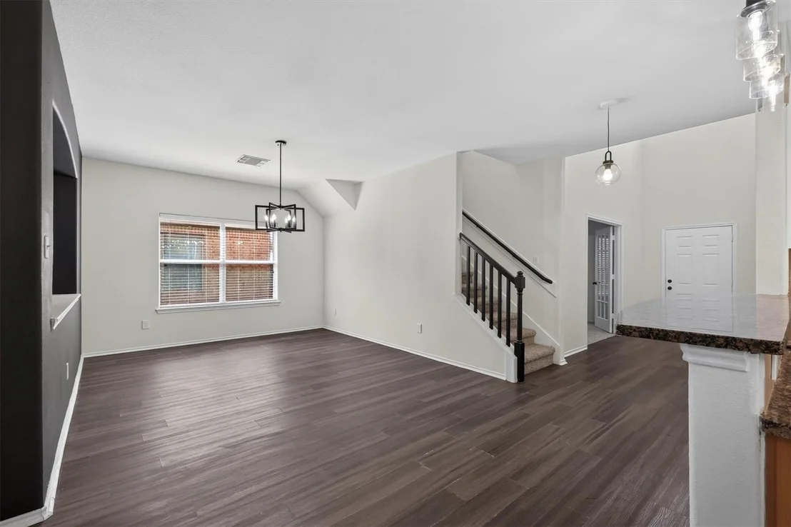 Photo of 206 Unique Court