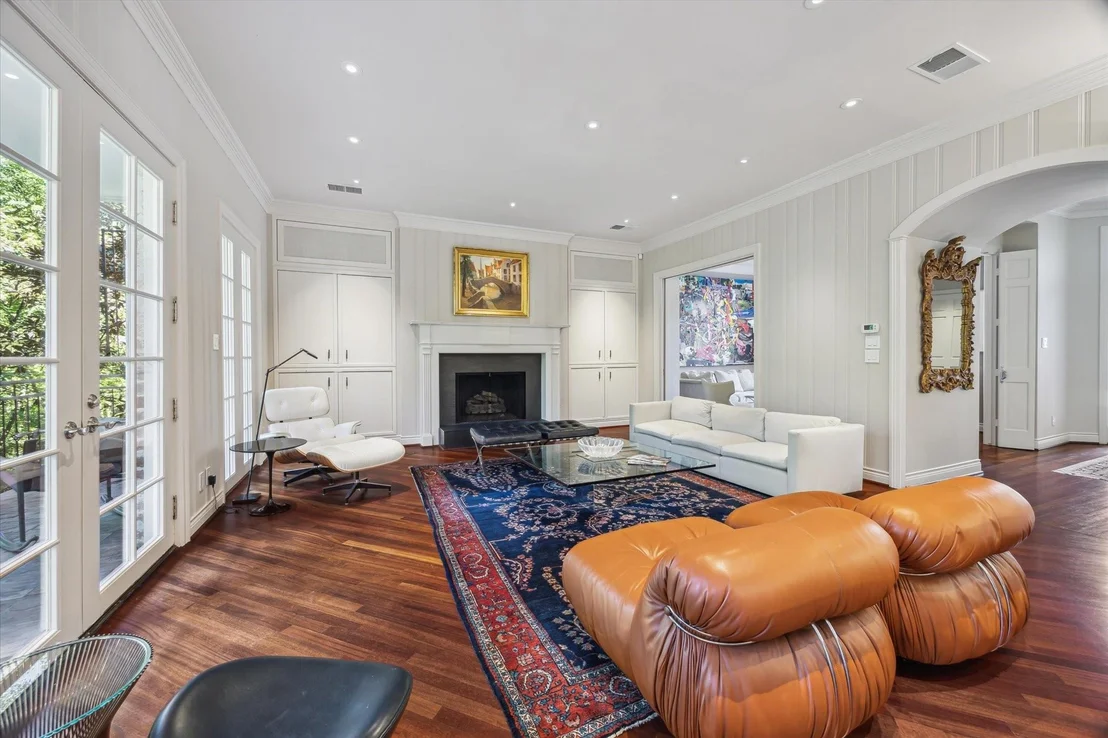 Photo of 18 Pinewold Circle