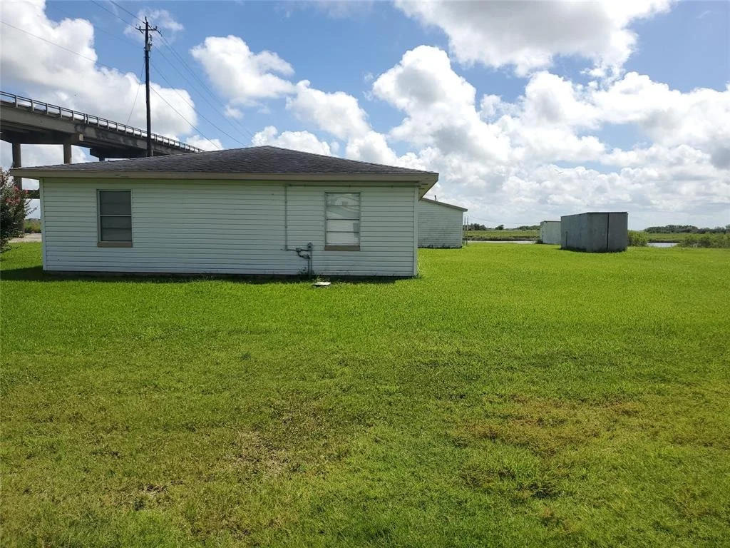Photo of 4915 County Road 227