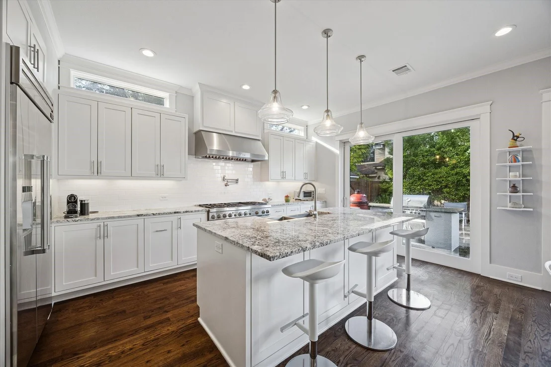 Photo of 3118 Plumb Street