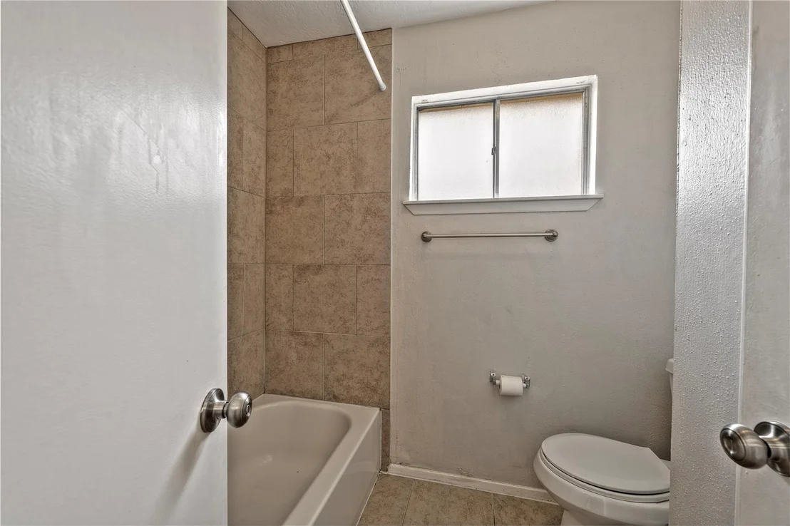 Photo of 11331 Rousseau Drive