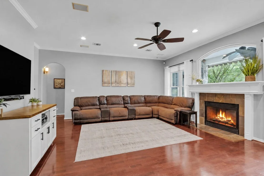 Photo of 9726 Crestwater Circle