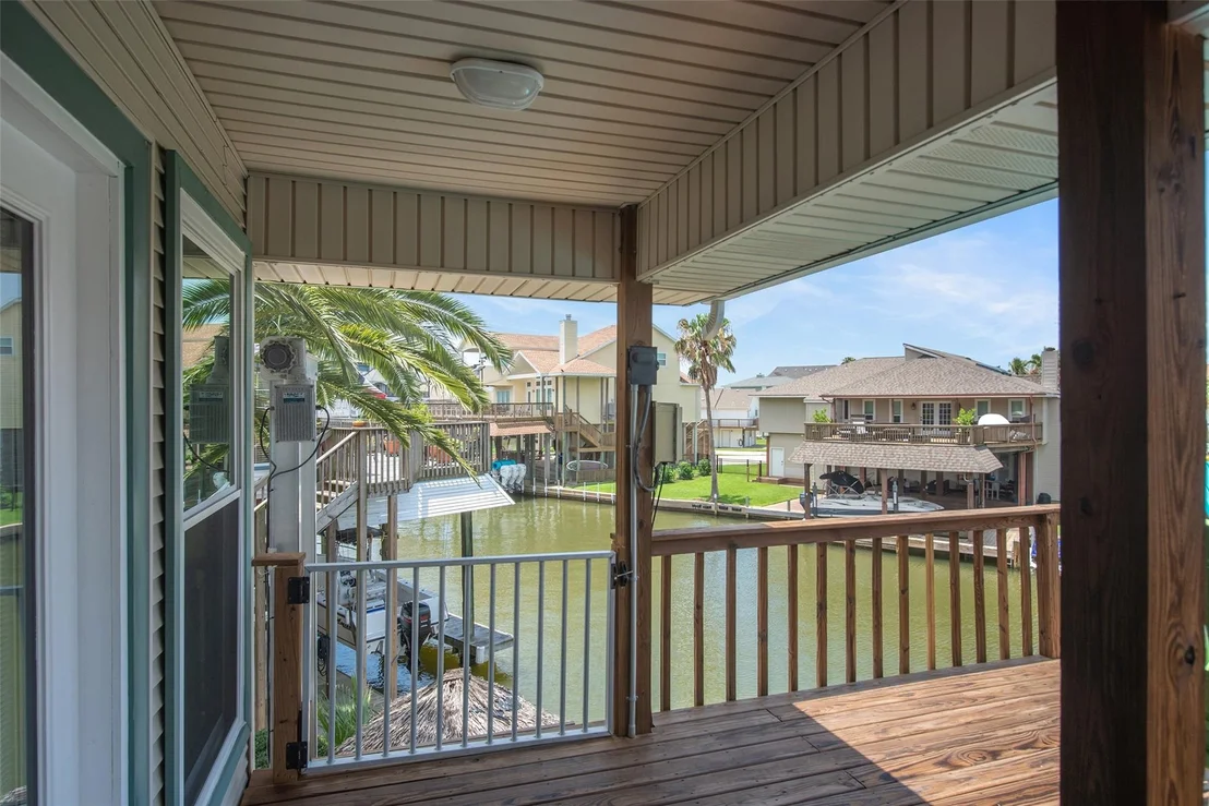 Photo of 207 Easterly Drive